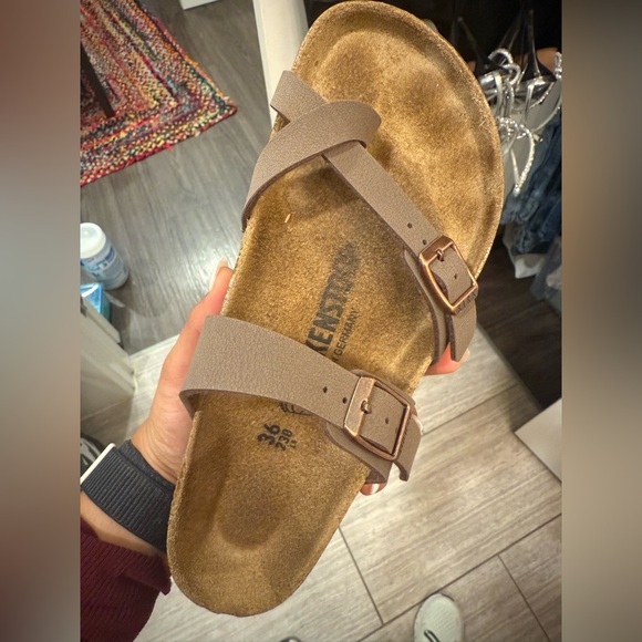 Birkenstocks! Size 36 / 6.5 - Picture 3 of 6